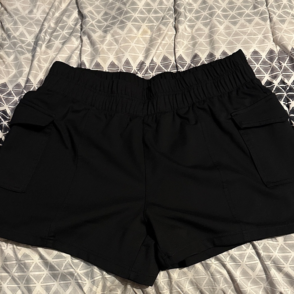 Yogalicious Black Cargo Shorts for Women